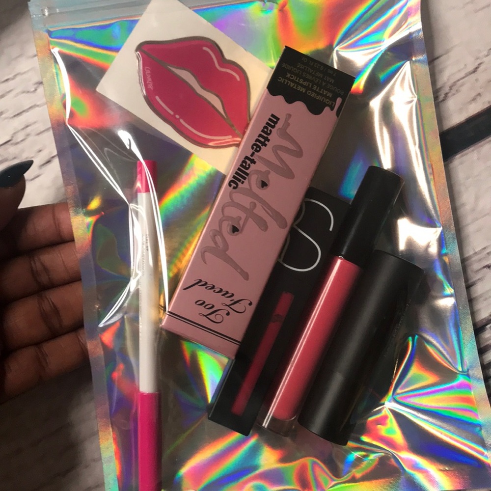 Pink please bundle